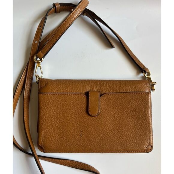 MICHAEL KORS
Floral Embellished Pebbled Leather Convertible Crossbody Bag - Picture 3 of 8